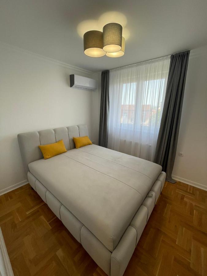 Penny Stan Na Dan Appartement Bijeljina Buitenkant foto