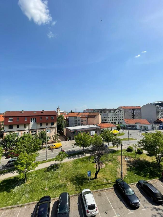 Penny Stan Na Dan Appartement Bijeljina Buitenkant foto